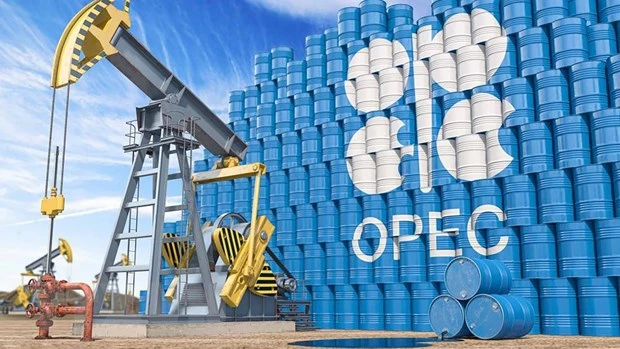 OPEC+ Bảo Toàn Chính Sách Cắt Giảm Sản Lượng Dầu Hiện Tại