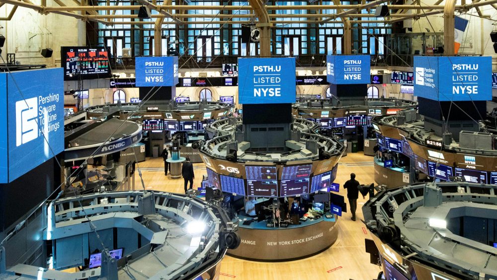 Thành phần của NYSE Composite Index bao gồm các công ty hoạt động trong nhiều lĩnh vực khác nhau