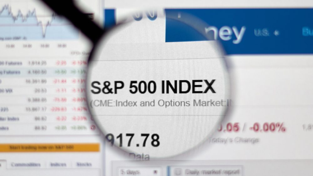 S&P 500 Index đại diện cho thị trường chứng khoán Hoa Kỳ, phần nào phản ánh sức khỏe nền kinh tế của quốc gia này