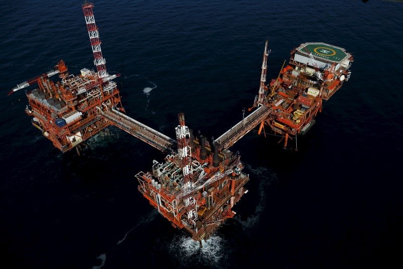 Giá dầu giảm gần 2% khi tình hình tại Trung Đông dịu đi