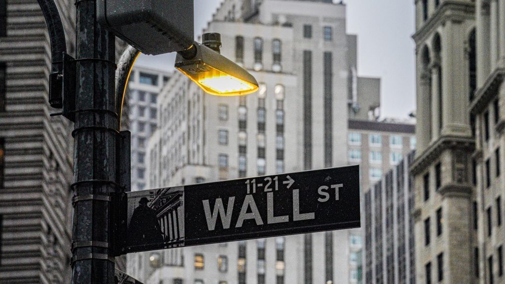 Chứng khoán Wall Street ổn định trong khi chờ đợi số liệu lạm phát Mỹ
