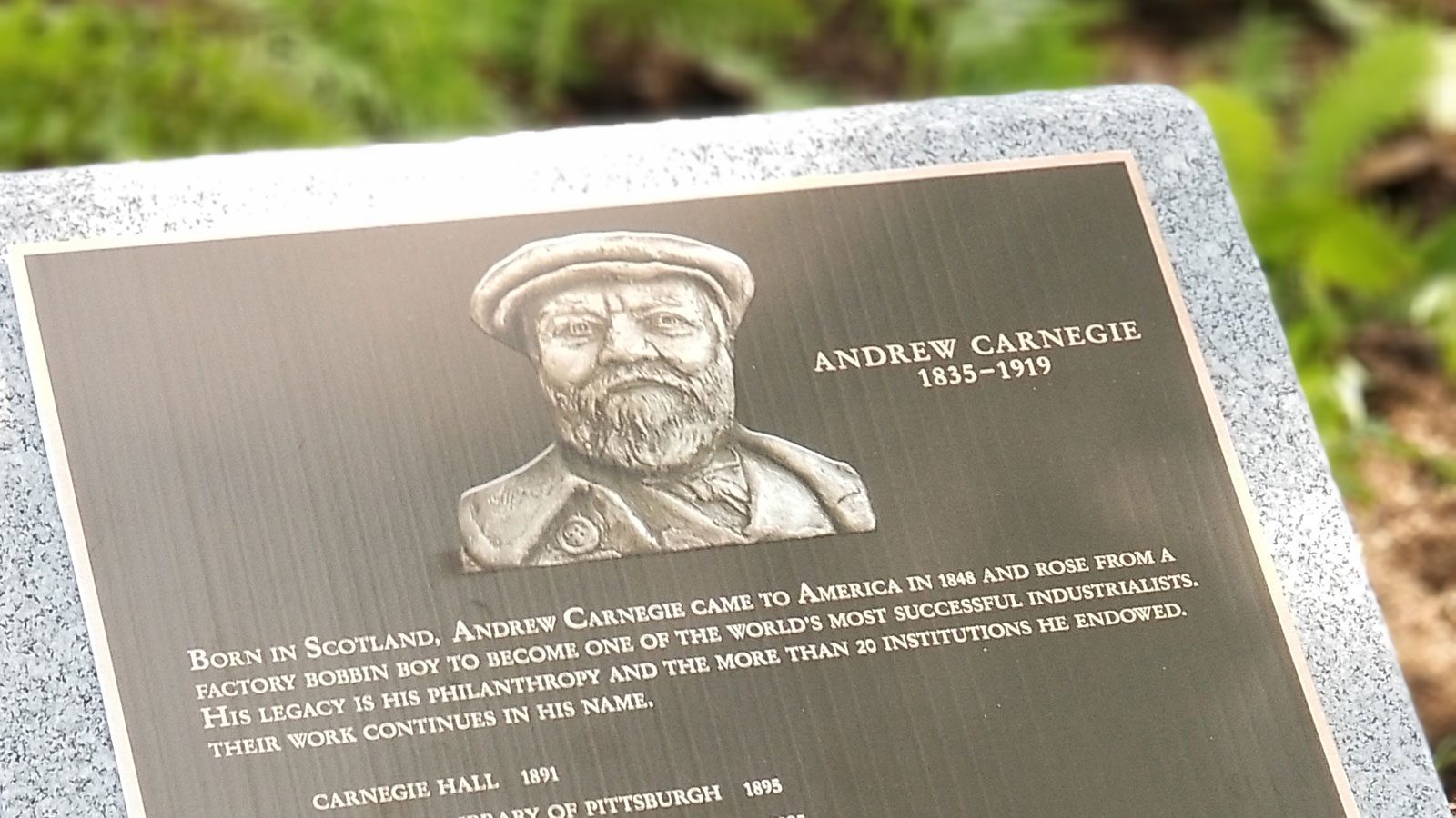 Andrew Carnegie: "Vua thép" giàu lòng bác ái, lúc hấp hối giận chính mình vì vẫn còn giàu