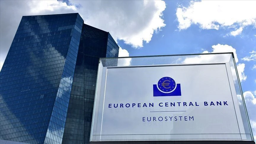 Dự báo kinh tế châu Âu: ECB giữ nguyên lãi suất, tập trung vào lạm phát và tăng trưởng tiền lương